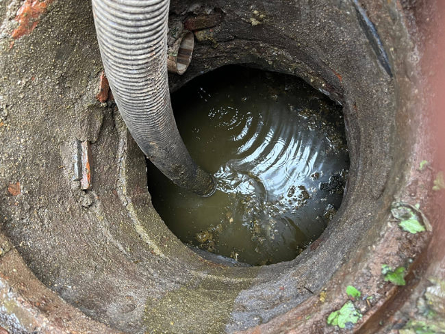 镜湖化粪池清理的周期与注意事项